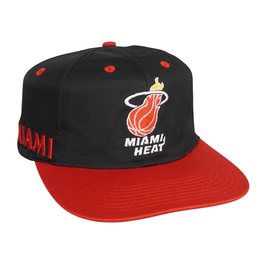 Vintage Miami Heat Snapback Hat Black Red Cap NBA Spell Out 90s Embroidery